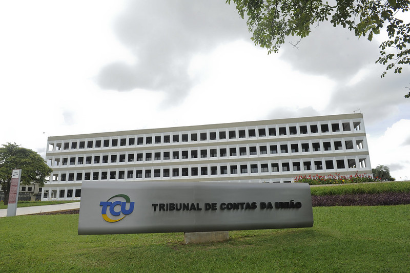 TCU quer anular contratos do Governo Bolsonaro na área da educação