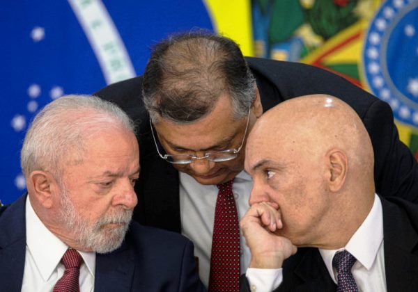 Alexandre de Moraes diz a Lula quem seria bom nome para o STF no lugar de Rosa Weber