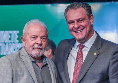 Ministro de Lula destina R$ 47 milhões a cidade onde padrinho tem fazendas