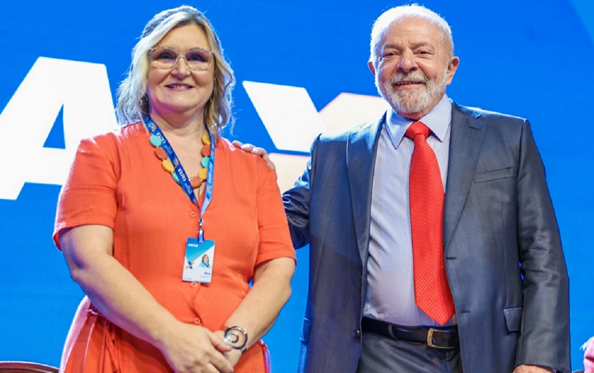 Lula demite presidente da Caixa, Rita Serrano; indicado pelo Centrão, Carlos Fernandes assumirá banco