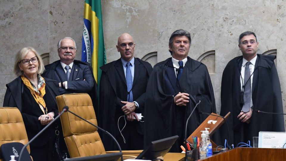 STF decide que condenação criminal não impede posse de concursados