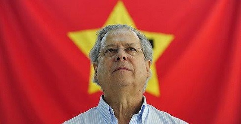 José Dirceu faz críticas ao governo, ao PT e prevê “tranco” da direita