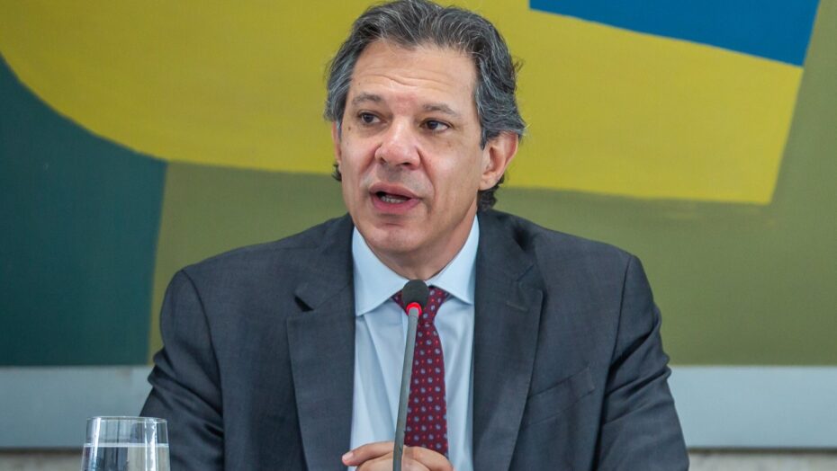 Haddad afirma que irá acionar Justiça por derrubada do veto à desoneração