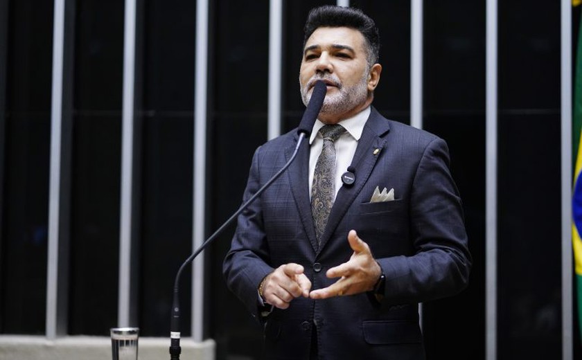 PGR apoia condenação de Marco Feliciano por incentivar discriminação contra LGBTs