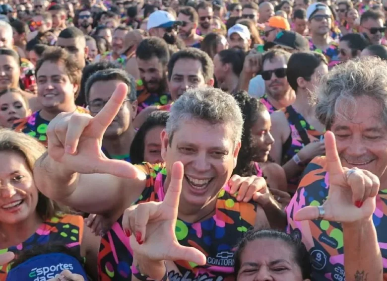 Ministro de Lula escondeu ‘carnaval’ de agenda e pagou custos de fotógrafo com dinheiro público