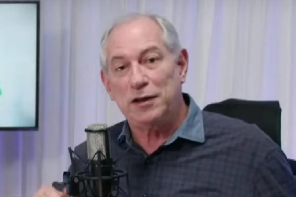 Ciro Gomes fala de “laços sólidos” entre PT e milícias digitais