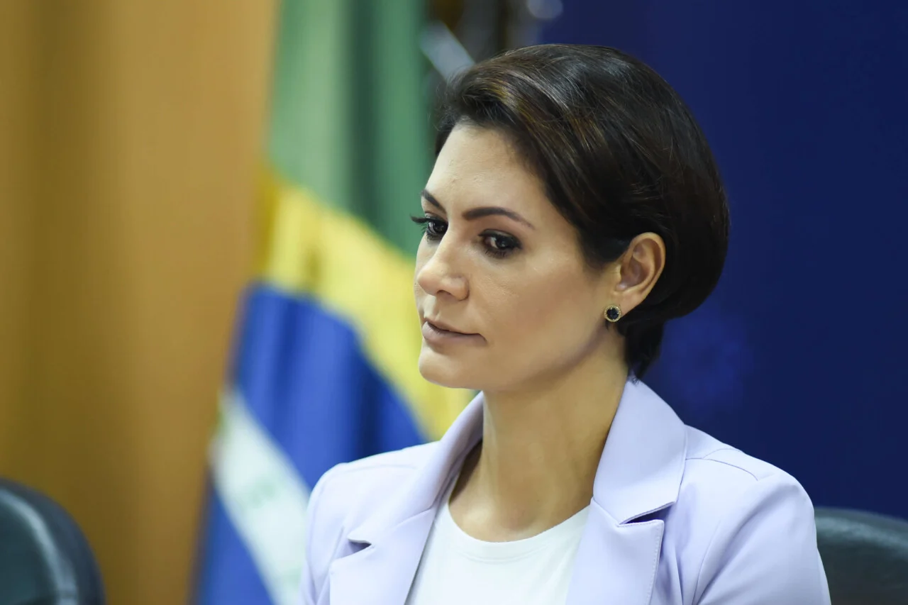 Michelle processará petistas que pregam sua ‘destruição’