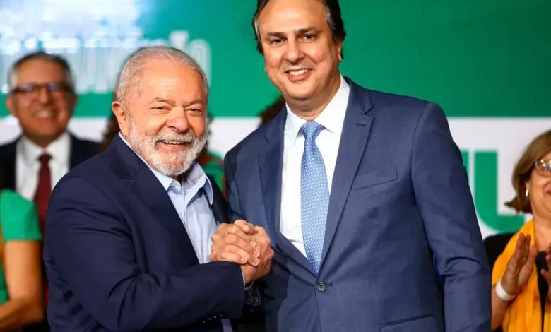 Governo Lula mira faculdades particulares e avalia cobrar novo imposto para financiar “órgão regulador”