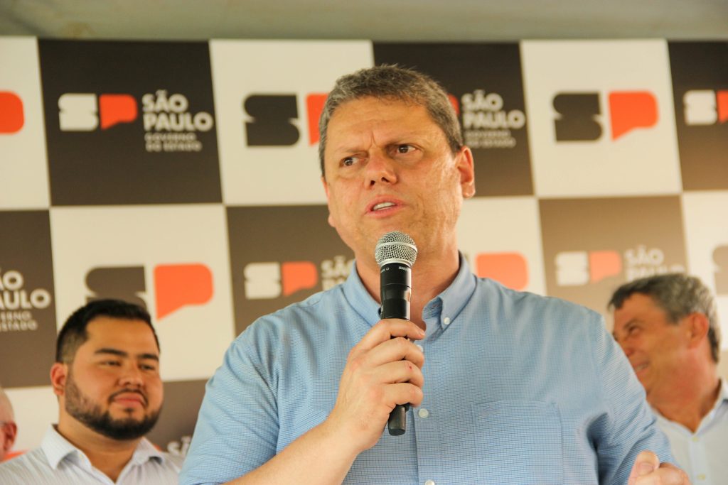 Tarcísio promete punição após morte de policial em SP