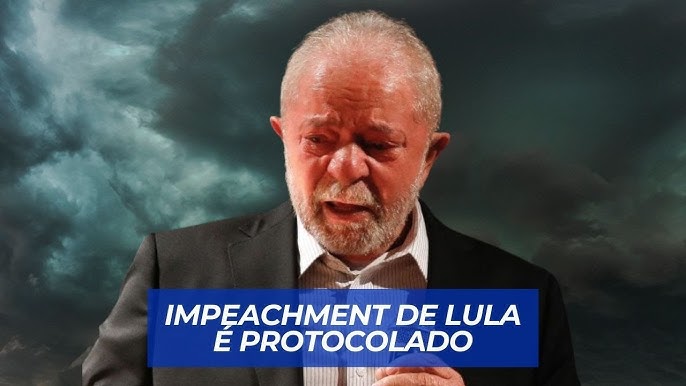 Pedido de impeachment de Lula é protocolado com 139 assinaturas