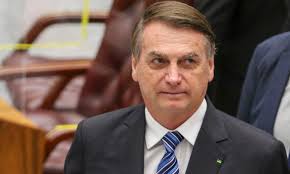 Bolsonaro apenas imprimiu cópia da minuta citada em investigação, diz defesa