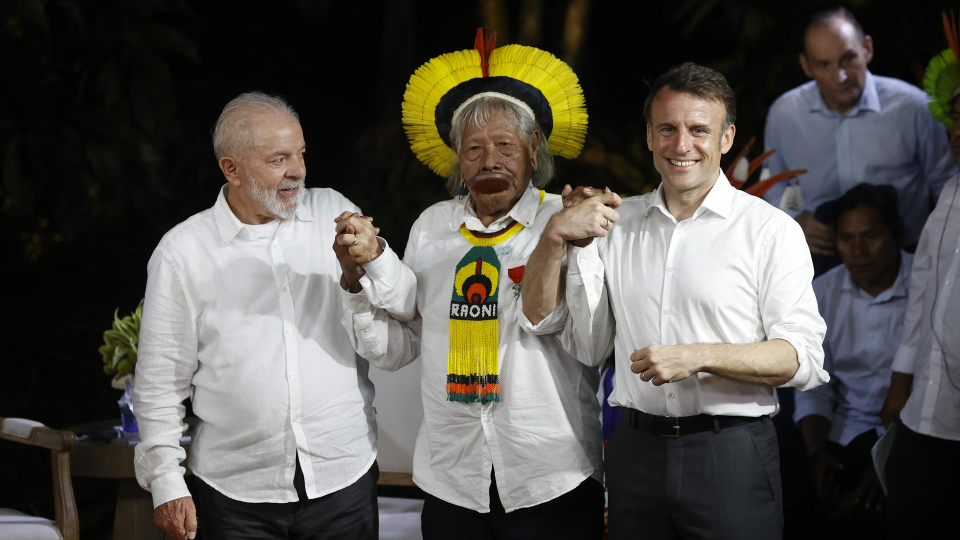 Lula e Macron anunciam programa de investimento de R$ 5,4 bilhões na Amazônia do Brasil