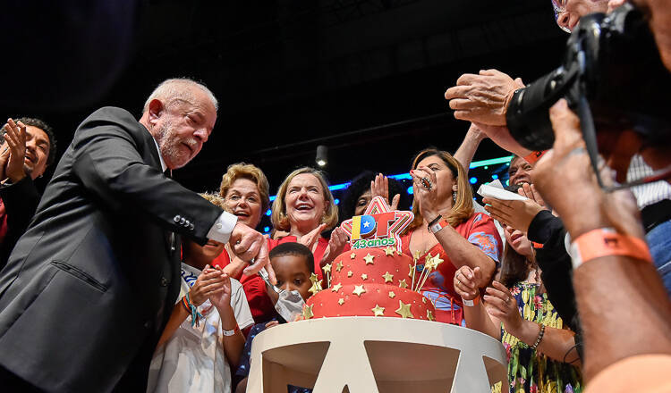 Festa de aniversário do PT tem ingressos de até R$ 20 mil