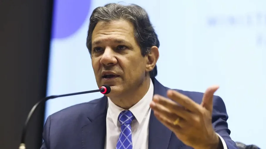 Ministro Haddad descarta aumento nos salários dos servidores públicos em 2024