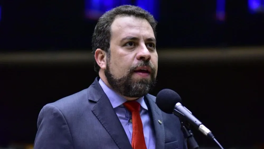 Eleições: TRE-SP condena Boulos por pesquisa com dados distorcidos