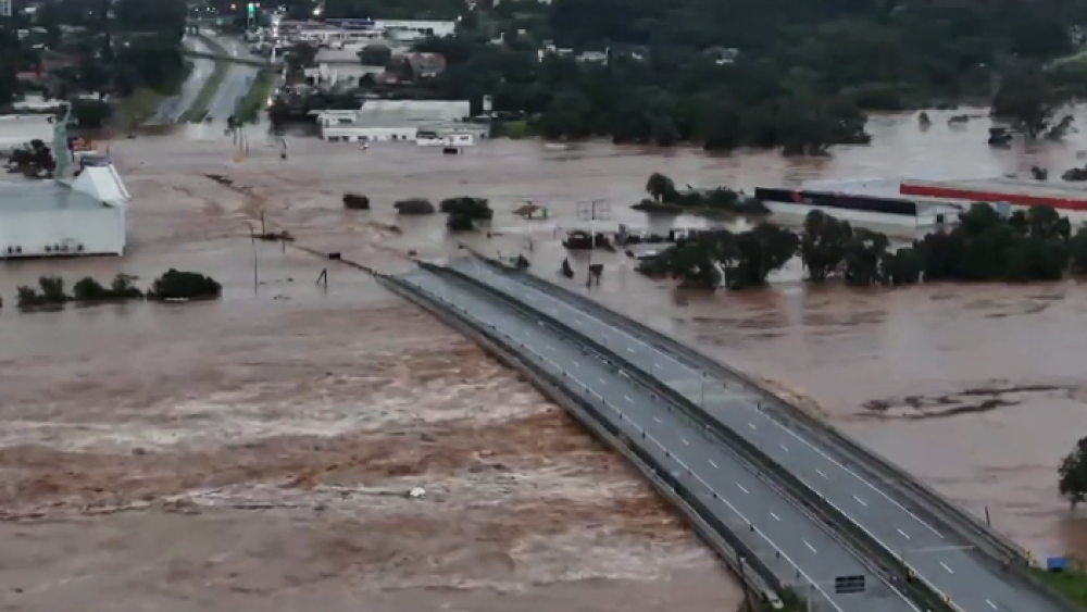 Chuvas no Rio Grande do Sul pontos com bloqueio parcial ou total em estradas gaúchas