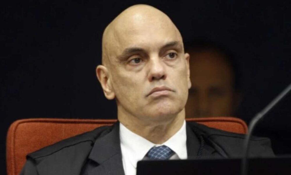 Moraes suspende resolução do CFM que impedia procedimento usado em caso de aborto legal