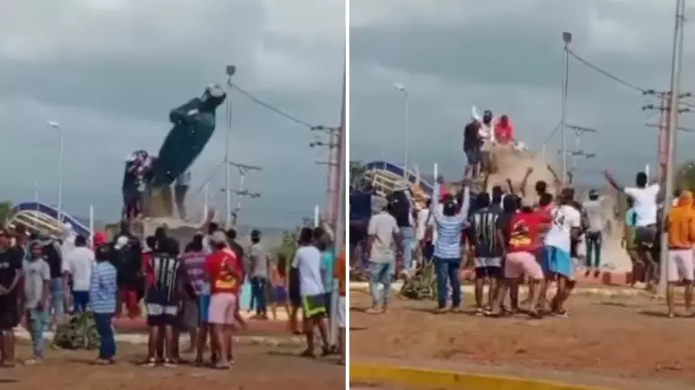 Manifestantes derrubam estátua de Hugo Chávez na Venezuela