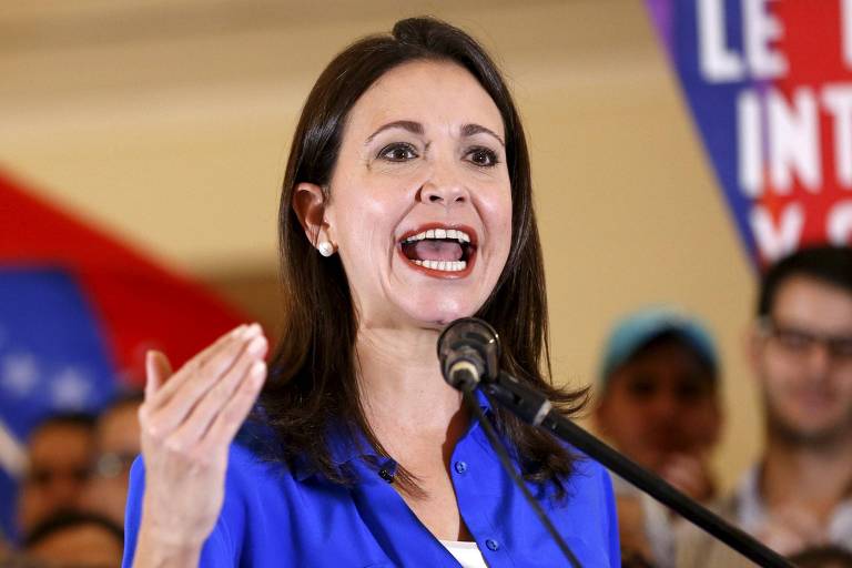 María Corina Machado rejeita proposta de Lula sobre nova eleição na Venezuela