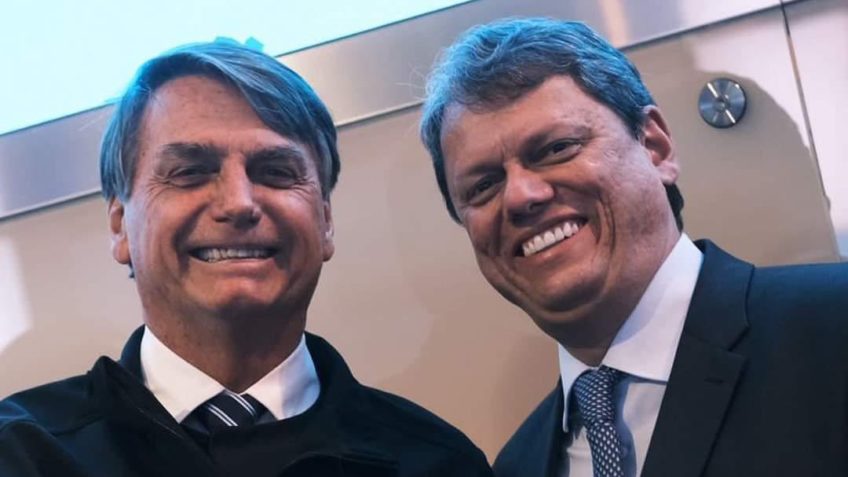 “Às vezes, é preciso dizer não ao amigo”, diz Tarcísio sobre Bolsonaro e eleições 2026