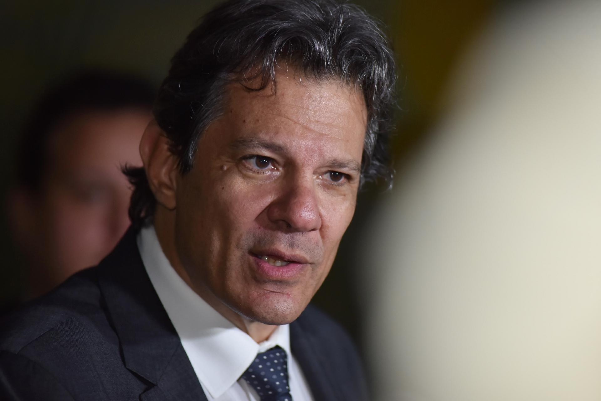 Haddad prevê aumento de tributos em proposta orçamentária