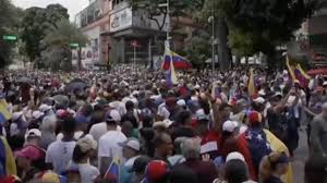 “Não temos medo”, gritam manifestantes na Venezuela contra Maduro