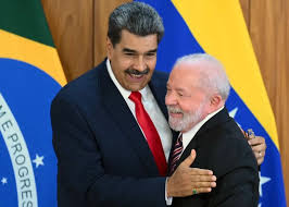 Lula e Maduro devem conversar ao telefone sobre eleição venezuelana