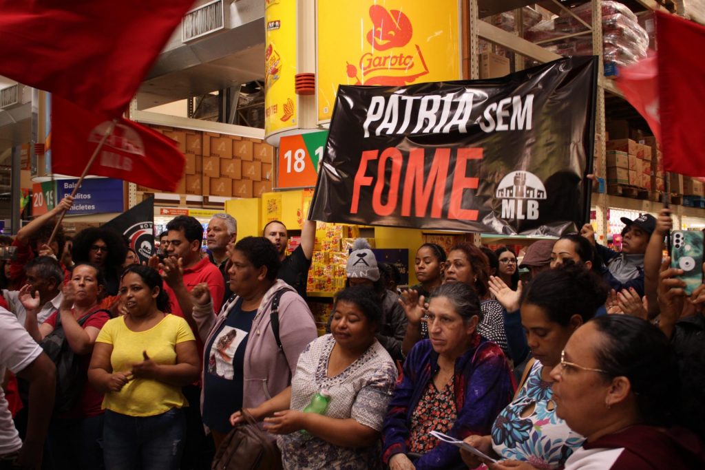 Movimento ocupa mercados em todo o país contra a fome