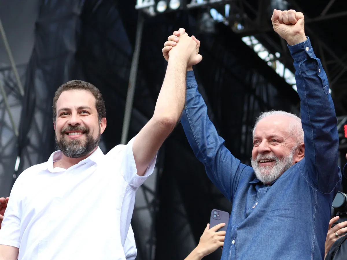 Lula dá sinais de que pode abandonar o apoio a Boulos para evitar uma derrota para Tarcísio