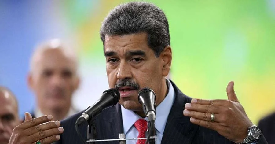 Estados Unidos anunciam que apreenderam avião do presidente ditador Nicolás Maduro