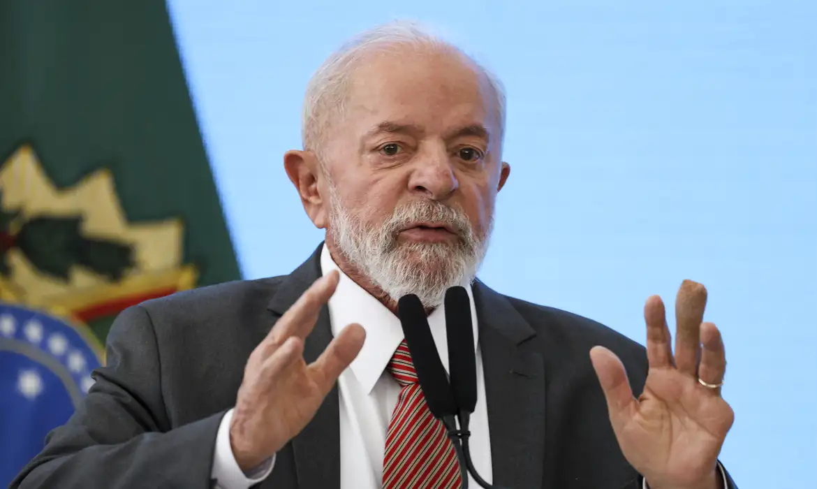 Lula se defende de críticas por não mencionar a Venezuela na ONU: “Por que eu tenho que falar disso em todo lugar?”