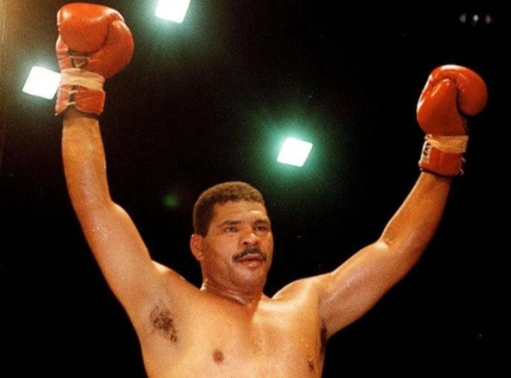 Adeus a Maguila: Lenda do Boxe Brasileiro nos Deixa aos 66 Anos