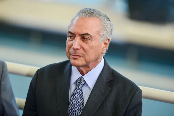 Temer Relativiza Golpismo e Relembra Protestos do Seu Governo