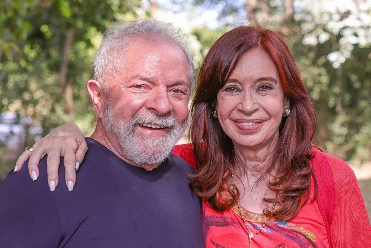 Cristina Kirchner é Confirmada Condenada a Seis Anos de Prisão por Corrupção