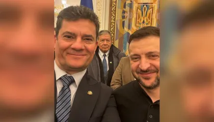 Moro em Kiev: Aliança com Zelensky e Críticas Diretas a Lula”