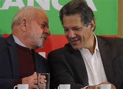 Haddad Retorna a Brasília para Reunião com Lula no Palácio da Alvorada