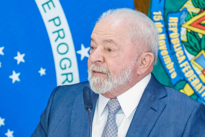 Lula Anuncia Mega-Investimento de R$ 546 Bilhões no Agronegócio