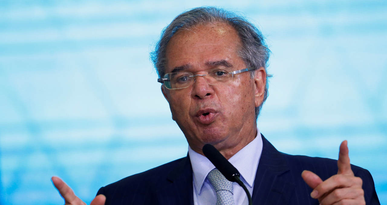 Indignação no Ministério da Fazenda: Foto de Paulo Guedes Excluída de Galeria de Ex-Ministros