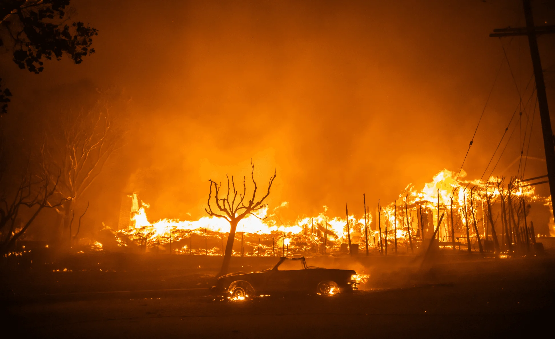 Incêndios em Los Angeles: A Tragédia que Coloca Celebridades e Moradores em Risco