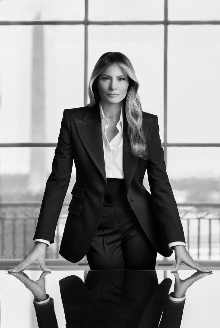 Melania Trump: Casa Branca Divulga Retrato Oficial da Primeira-Dama