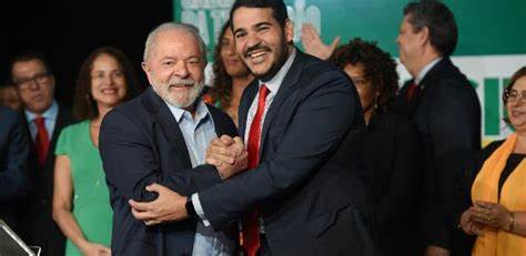 AGU organiza culto de ação de graças pela recuperação de Lula