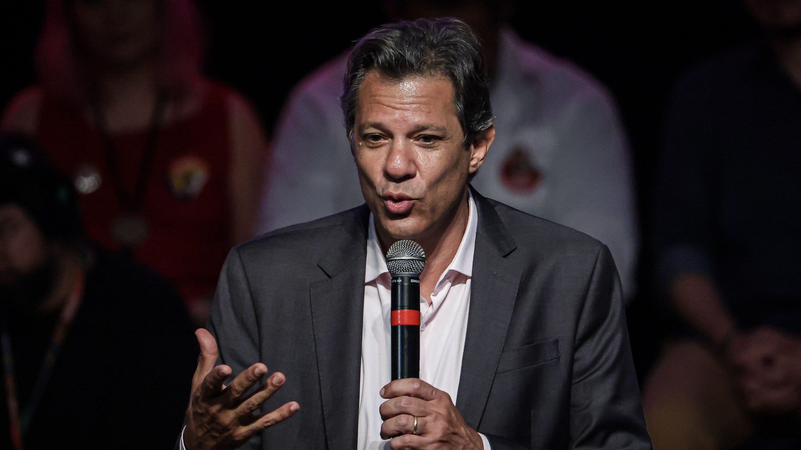 Haddad Apresenta 25 Prioridades Econômicas para 2025-2026