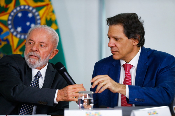 Lula Reúne Ministros para Avaliar Projeto sobre Dívidas dos Estados