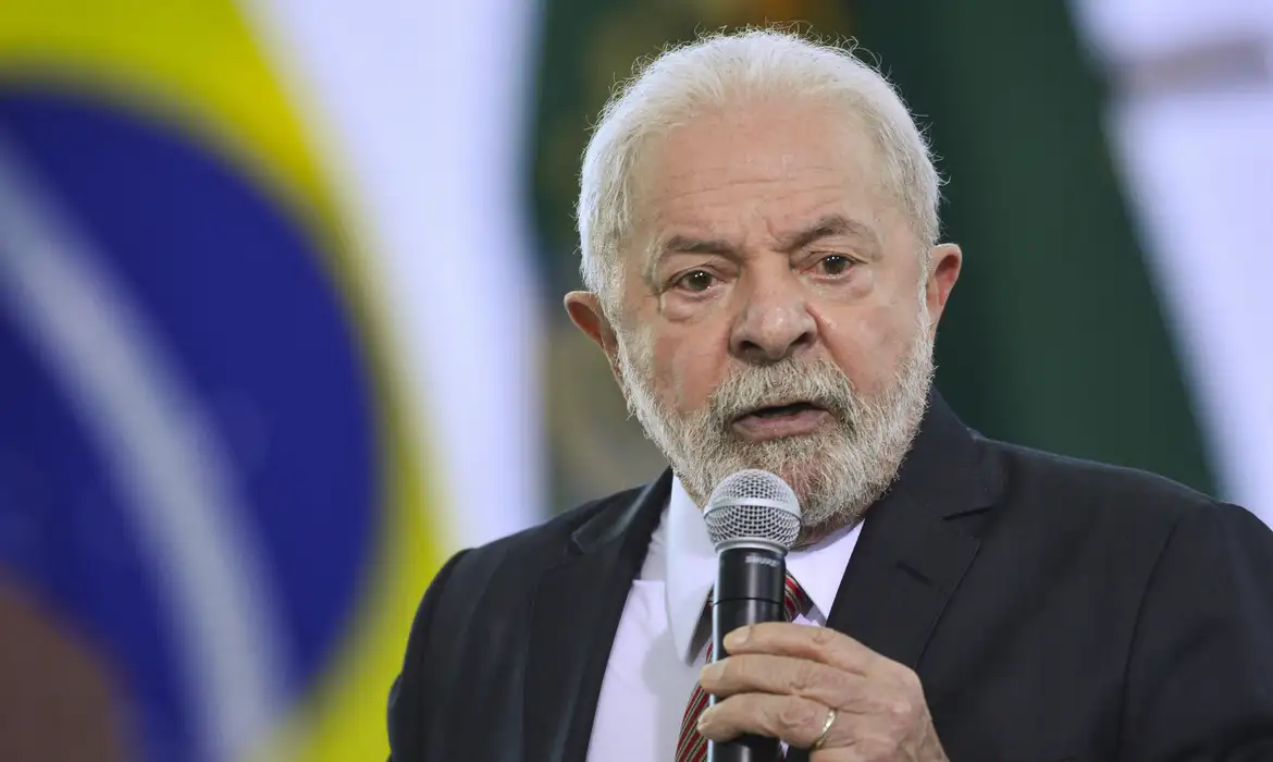 Governo Lula anuncia campanha de R$ 50 milhões para esclarecer sobre o Pix após polêmica