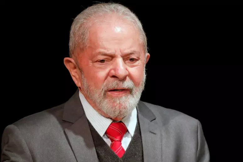 Aprovação de Lula atinge seu ponto mais baixo, com apenas 24%, aponta Datafolha