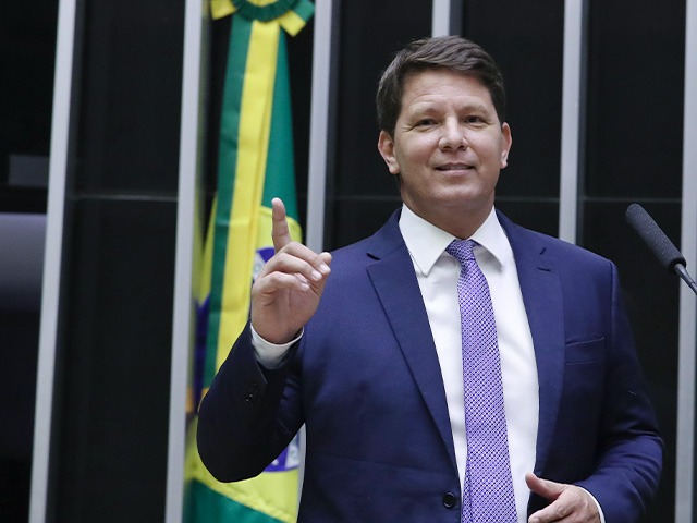 Mário Frias critica Lei da Ficha Limpa e defende mudanças para candidatura de Bolsonaro