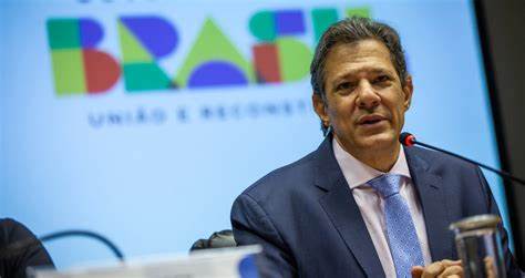 Haddad responde críticas de Kassab: “O presidente Lula já respondeu”