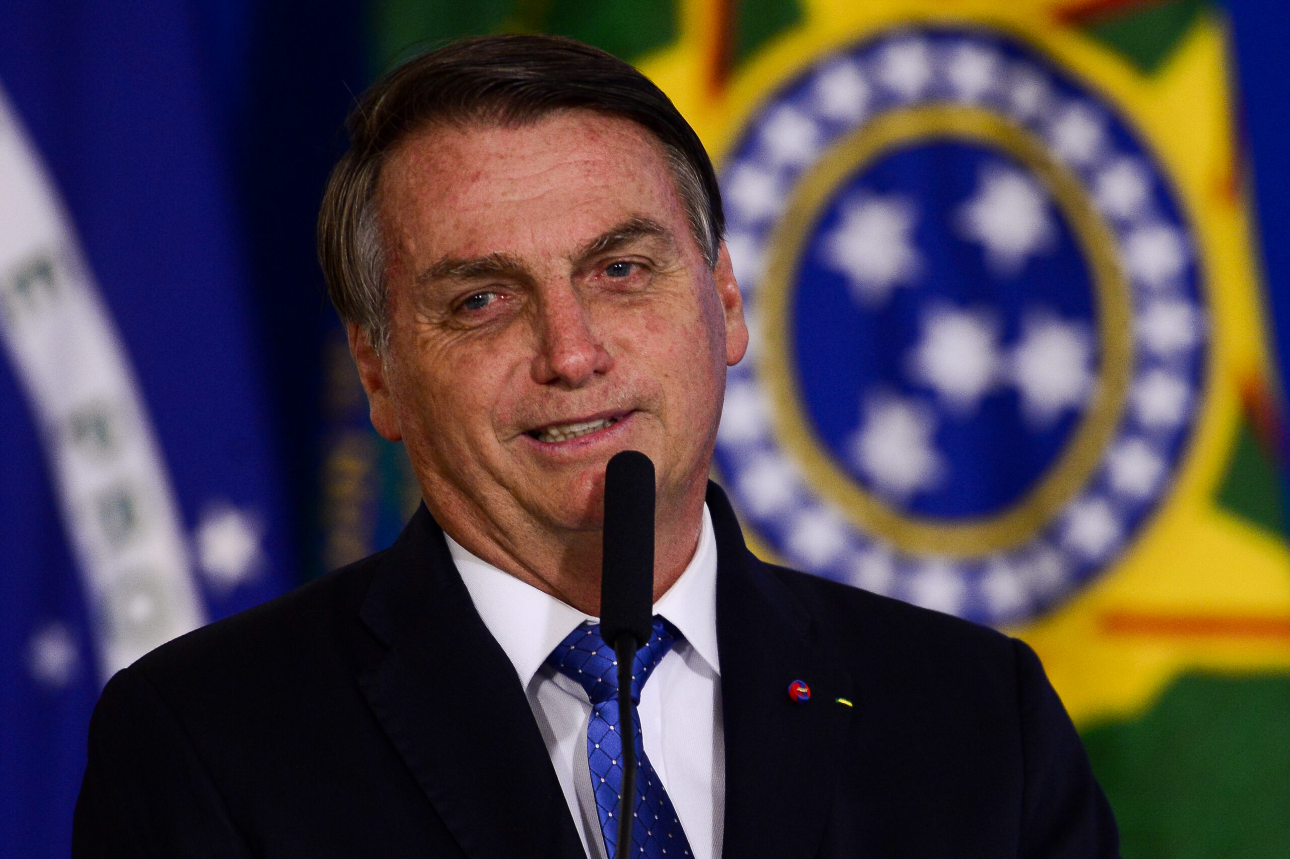 STF Rejeita Pedido de Bolsonaro para Suspender Investigação sobre Cartões de Vacinação