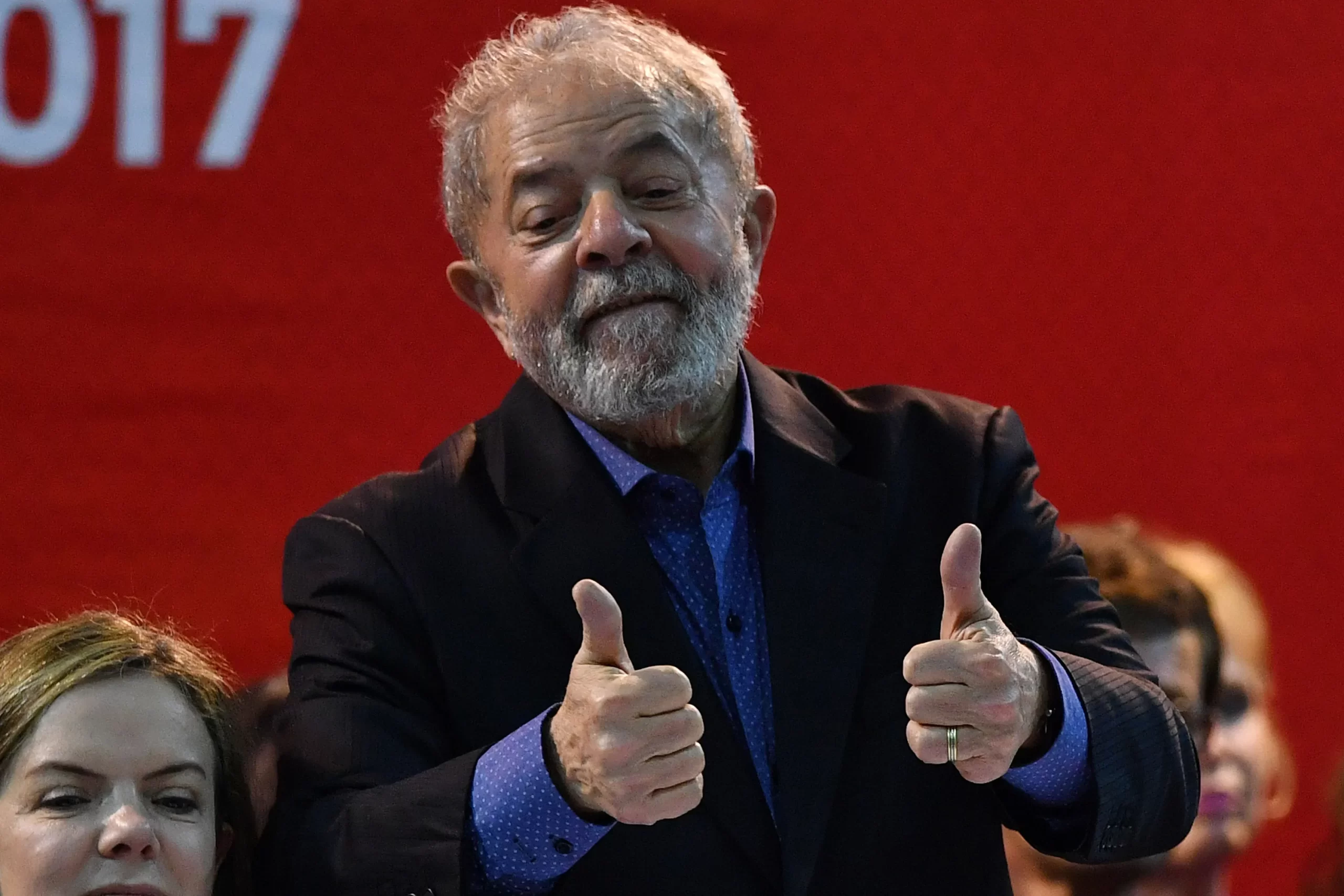 Lula afirma que prefeitos vão pedir sua permanência após 2026