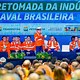 Lula afirma que Petrobras não é a única responsável pelos altos preços dos combustíveis e critica intermediários